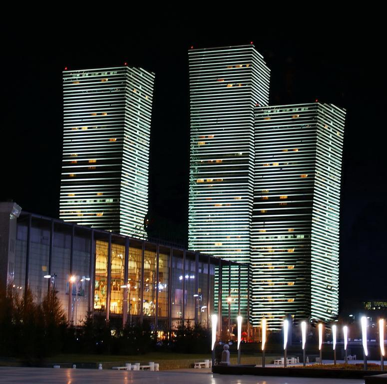 阿斯坦纳 阿斯塔纳广场旅馆旅舍 外观 照片